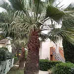Apartment Avec Jardin, Piscine, Sauna, Proche De La Et Du Village Naturiste *