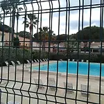 Avec Jardin, Piscine, Sauna, Proche De La Et Du Village Naturiste Apartment *