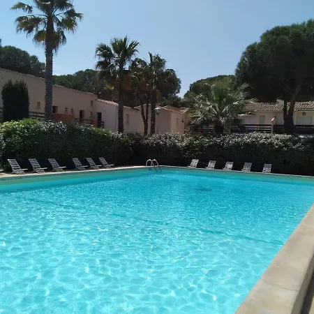 Avec Jardin, Piscine, Sauna, Proche De La Et Du Village Naturiste Agde