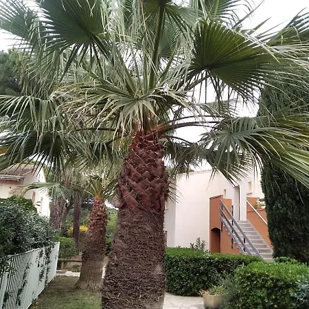 アパート Avec Jardin, Piscine, Sauna, Proche De La Et Du Village Naturiste *