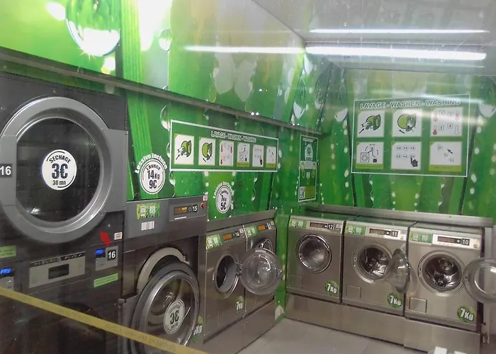 Appartement Avec Jardin, Piscine, Sauna, Proche De La Et Du Village Naturiste Agde