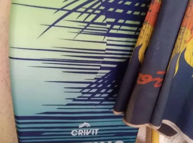 Avec Jardin, Piscine, Sauna, Proche De La Et Du Village Naturiste