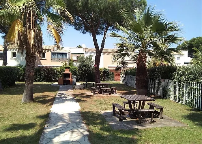 Appartement Avec Jardin, Piscine, Sauna, Proche De La Et Du Village Naturiste