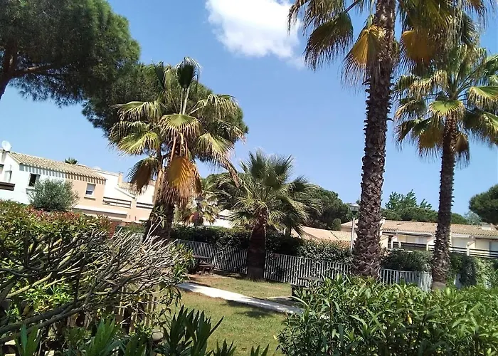 Appartement Avec Jardin, Piscine, Sauna, Proche De La Et Du Village Naturiste