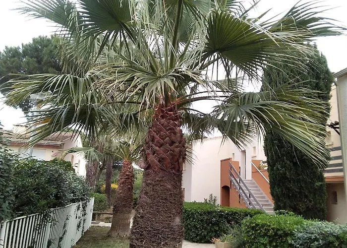 Appartement Avec Jardin, Piscine, Sauna, Proche De La Et Du Village Naturiste *