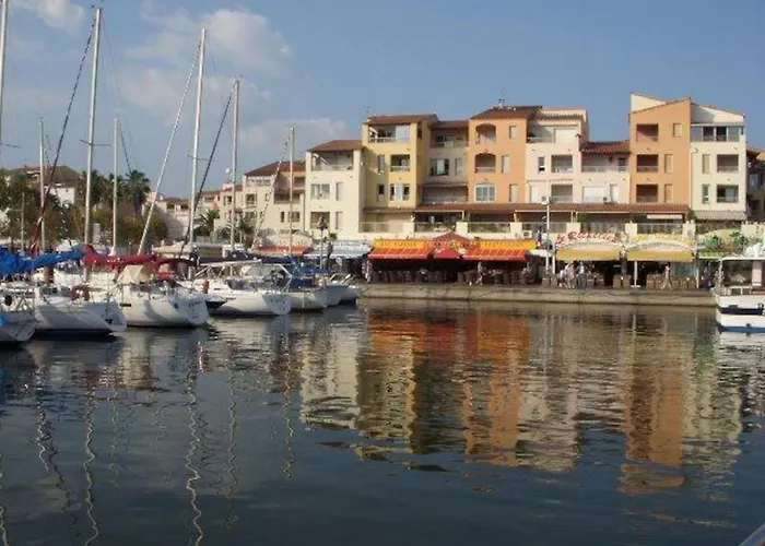Appartement Avec Jardin, Piscine, Sauna, Proche De La Et Du Village Naturiste *