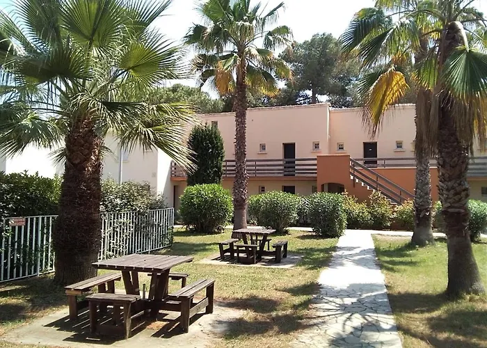 Avec Jardin, Piscine, Sauna, Proche De La Et Du Village Naturiste Appartement *